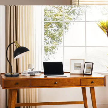 BREVIK TABLE LAMP